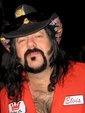 Vinnie Paul.jpg