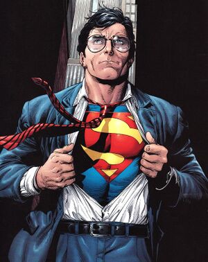 Clark-kent-shirt-rip.jpg