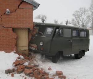 Uaz vs Bricks.png