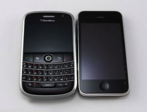 Blackberry vs iphone.jpg